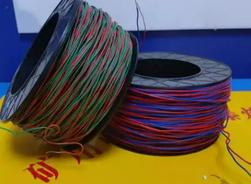 翁田镇放炮线的主要材质有哪些？不同材质的适用场景有何区别？