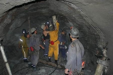 翁田镇工程爆破中的危险因素分析以及应对工程爆破危险的措施